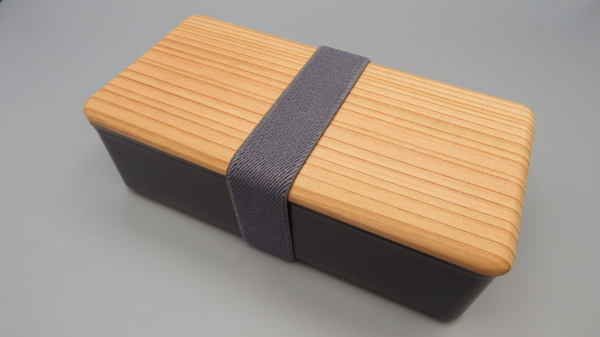 Scatola Bento con coperchio in legno