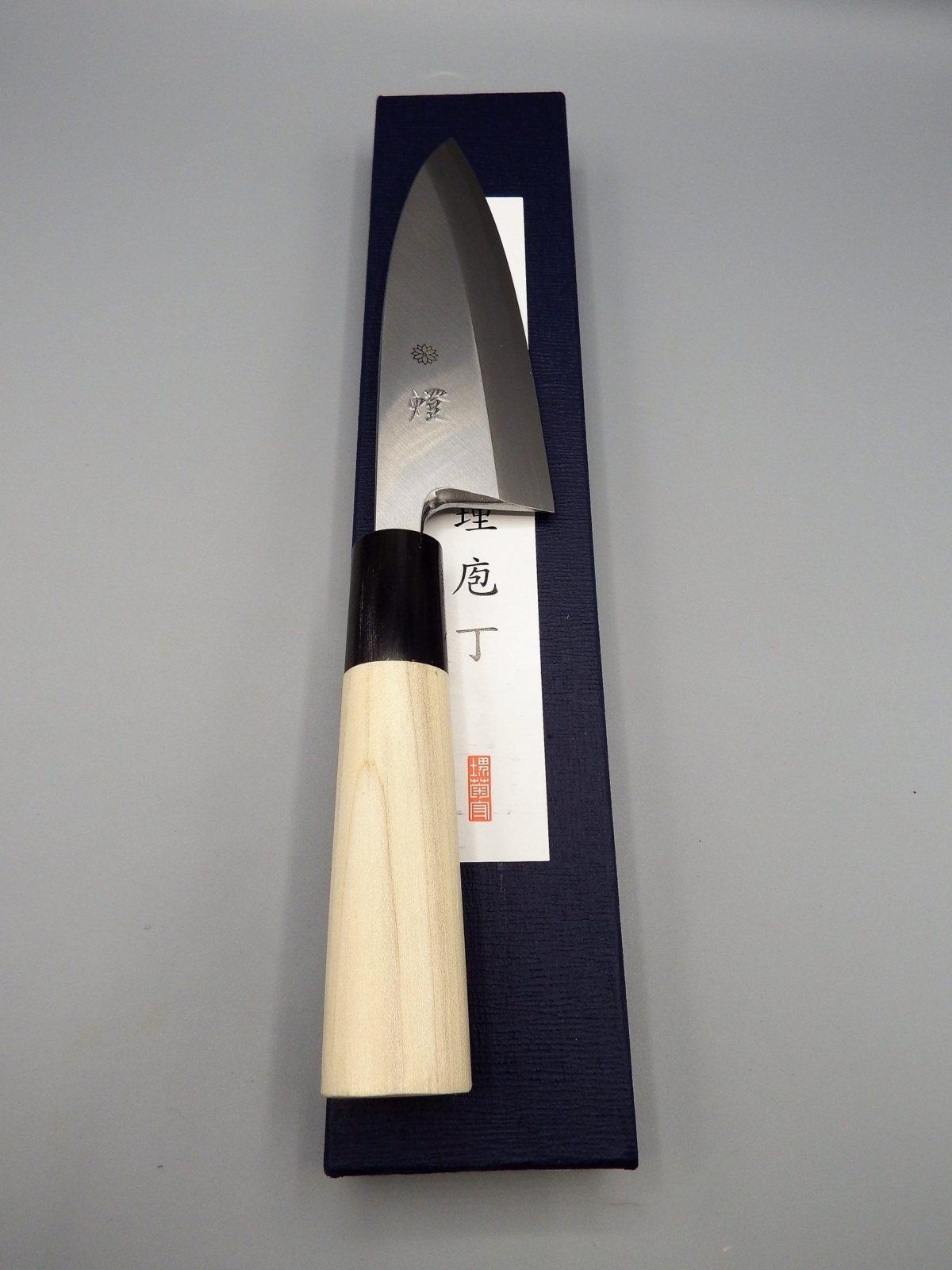 Sakai Kikumori Deba Tomoshibi