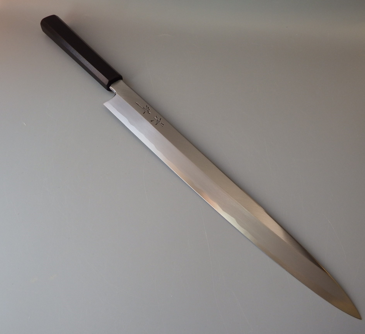 Baba Yanagiba black